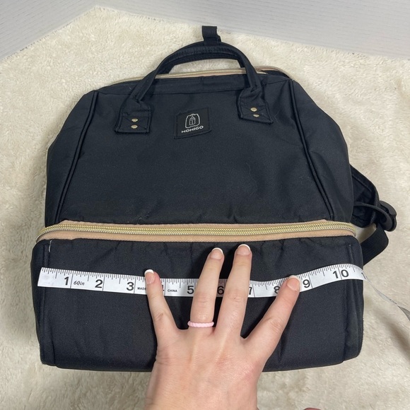 Momigo Breast Pump Backpack - Picture 8 of 9